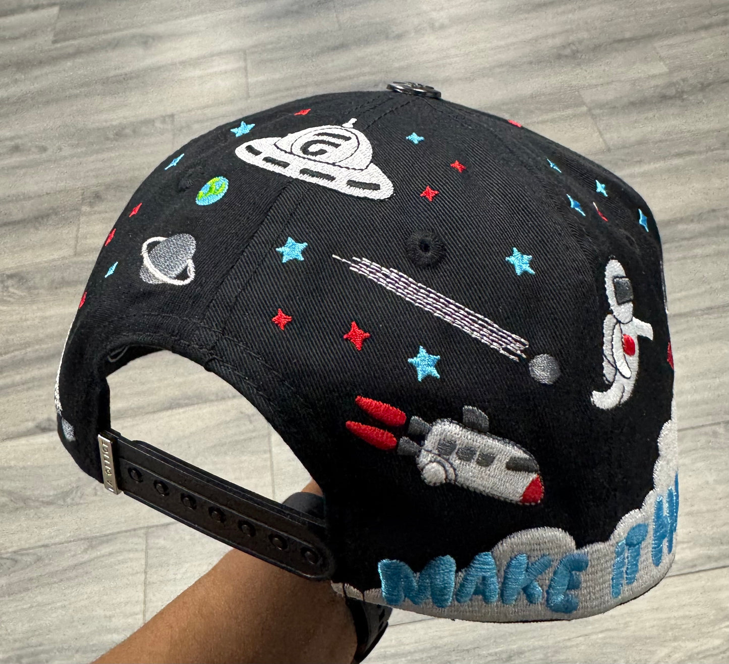 Hat Dream Big Stars