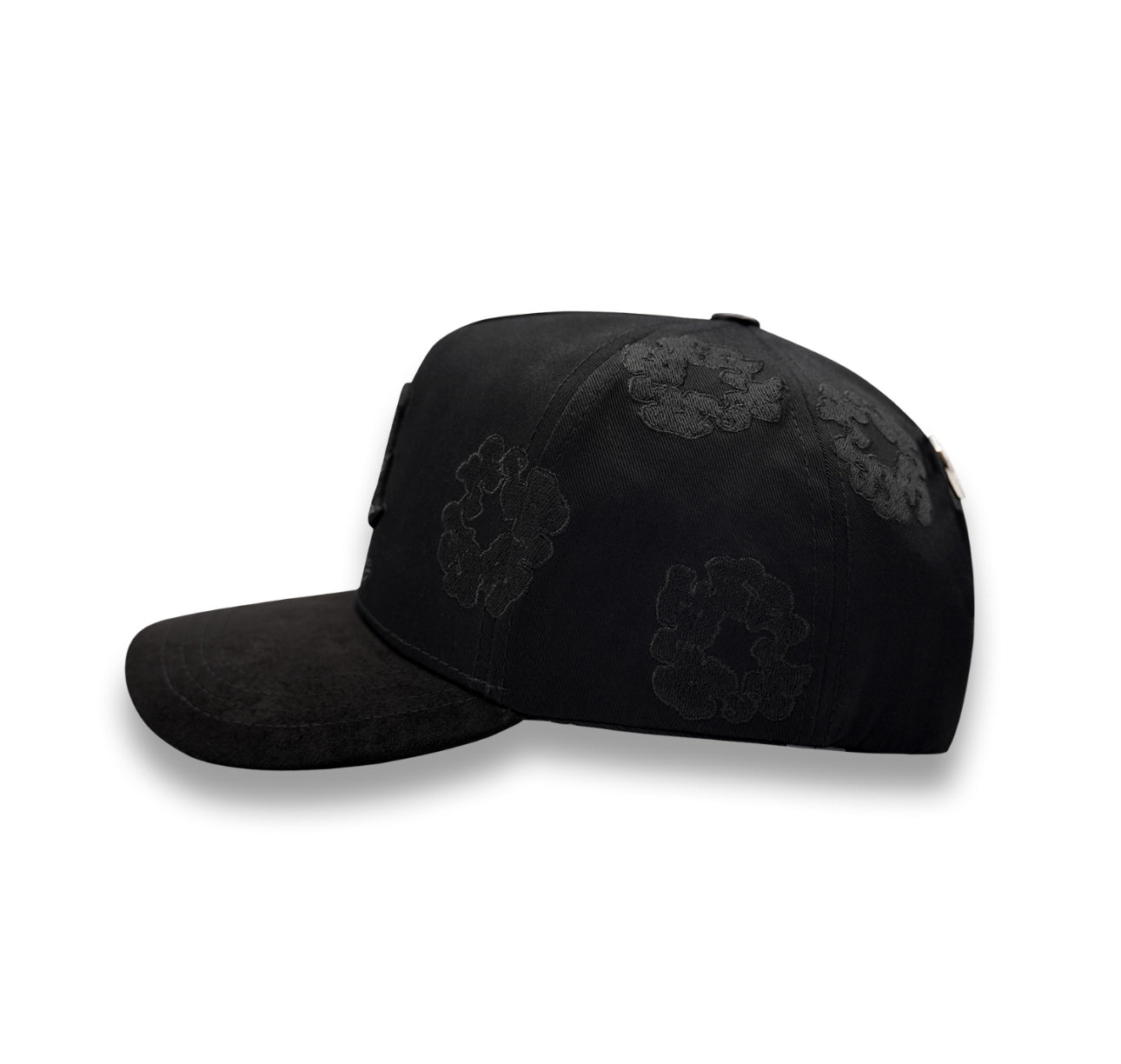 LA Nubes Black on Black Crystals