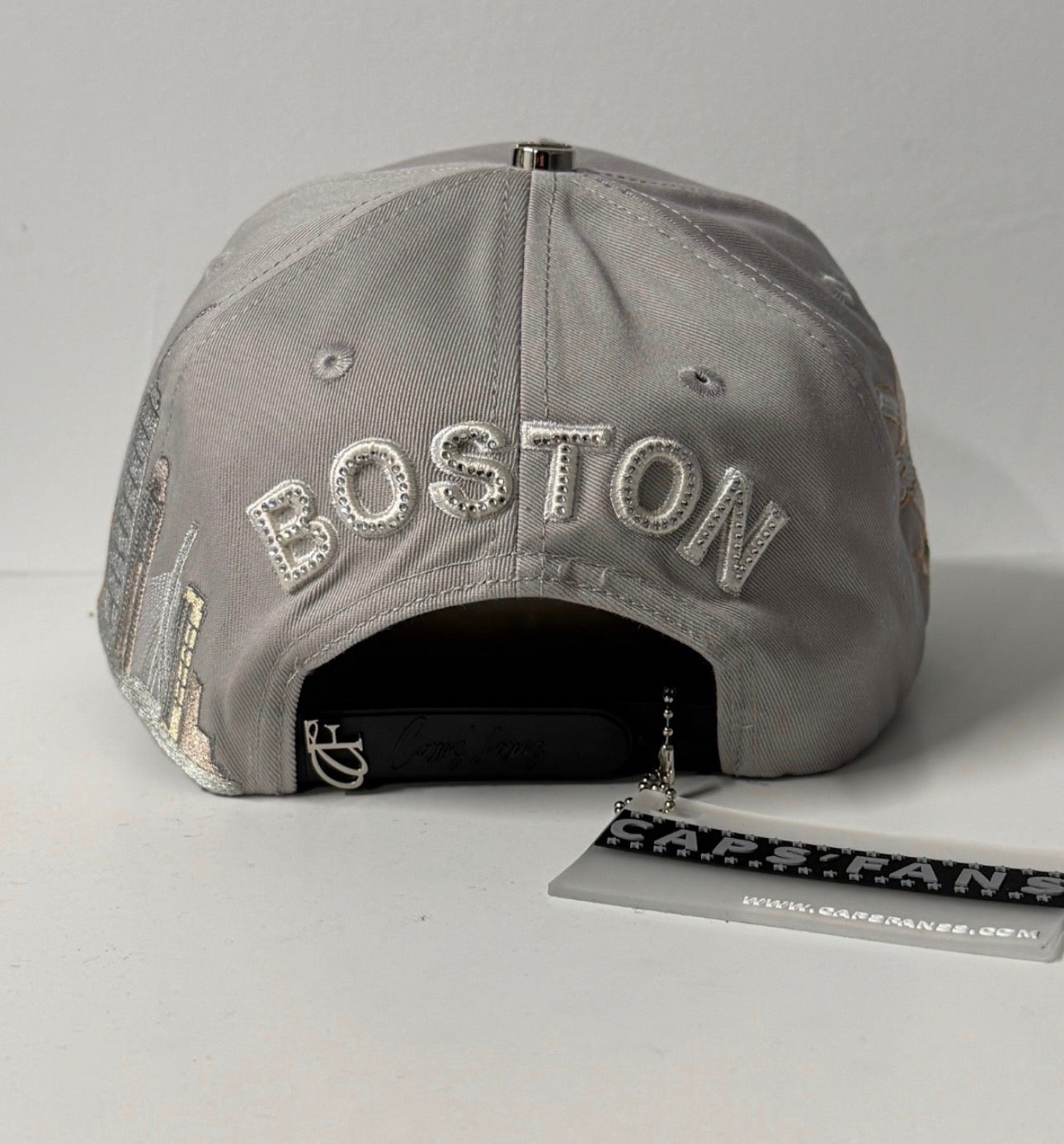 B Boston Grey Beige Crystal