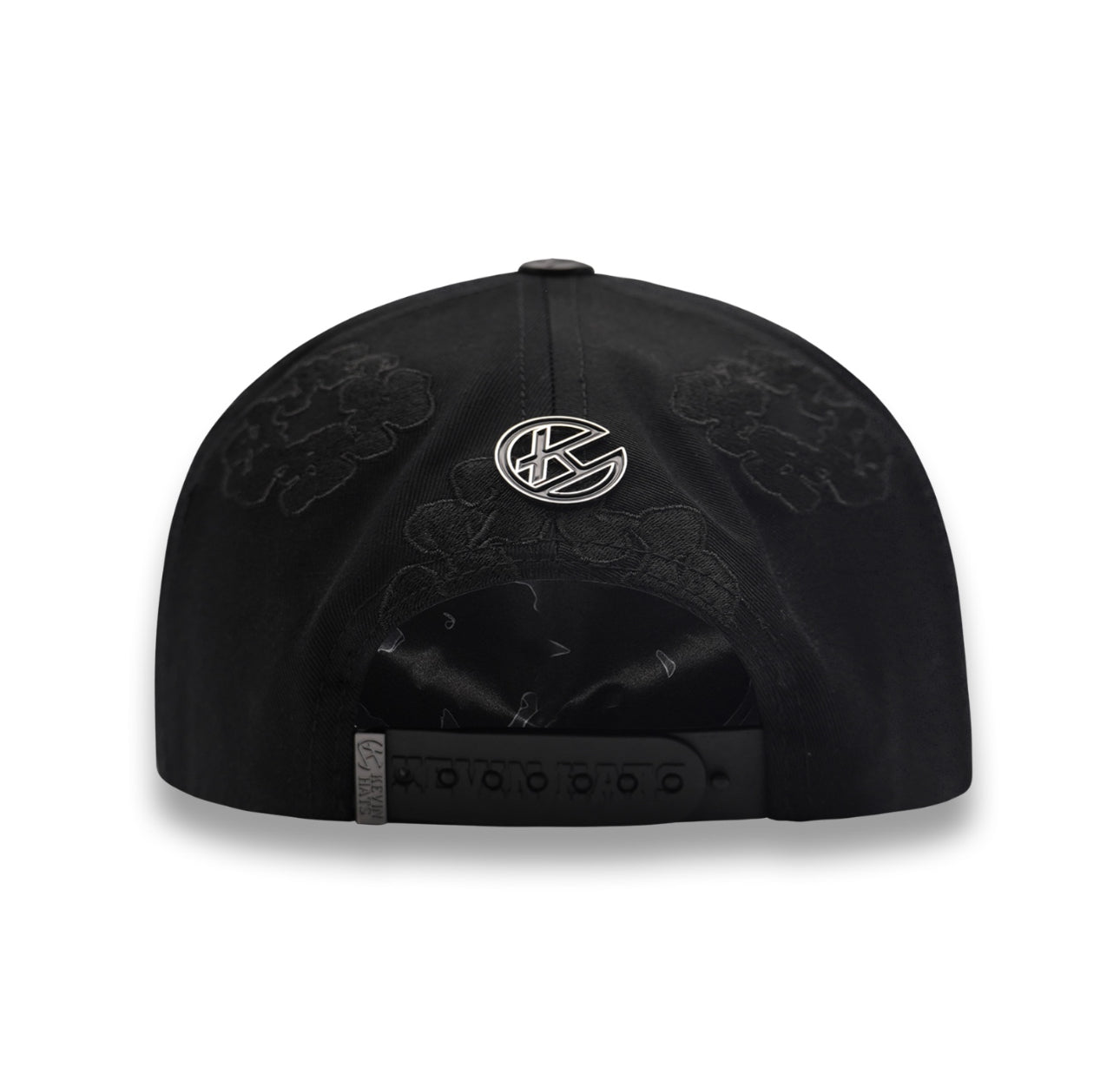 LA Nubes Black on Black Crystals