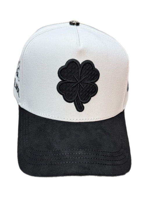 Trebol White Black