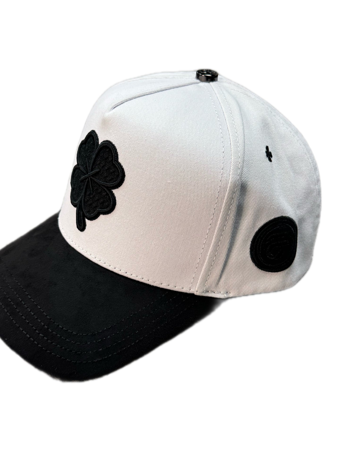 Trebol White Black